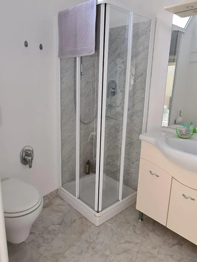 Mont Boron Exclusive Apartment In Villa Belle Epoque Nizza 0*,