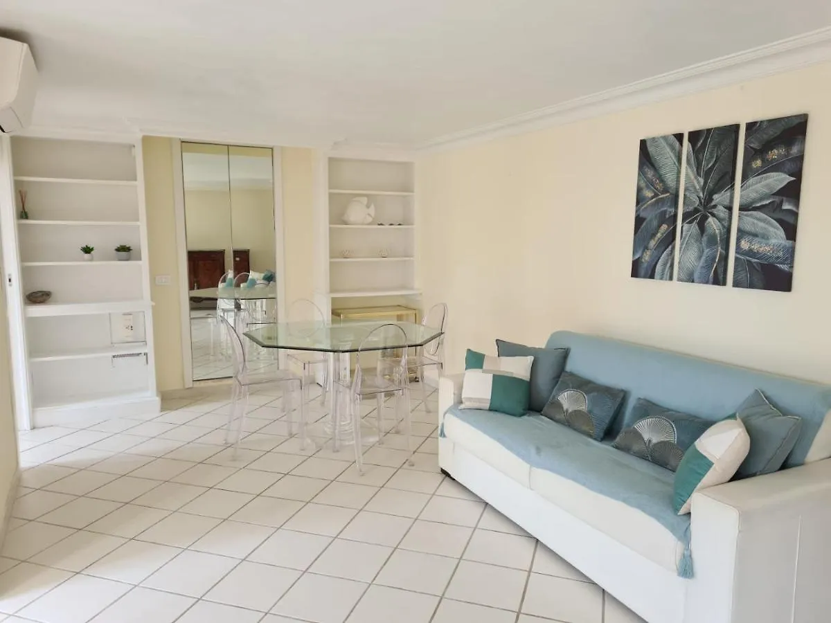 Mont Boron Exclusive Apartment In Villa Belle Epoque Nizza