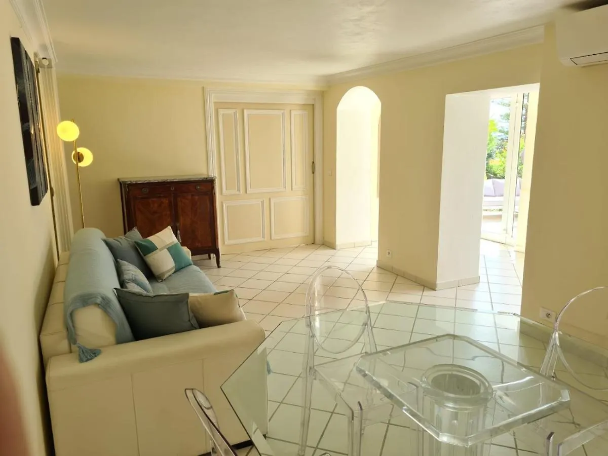 Mont Boron Exclusive Apartment In Villa Belle Epoque Nizza