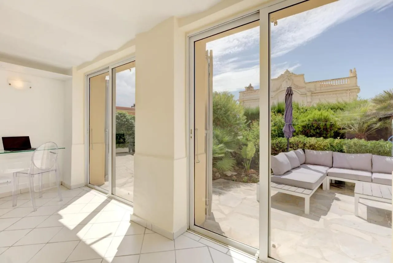 Mont Boron Exclusive Apartment In Villa Belle Epoque Nizza 0*,  Francia