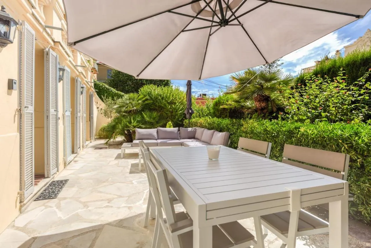 Mont Boron Exclusive Apartment In Villa Belle Epoque Nizza